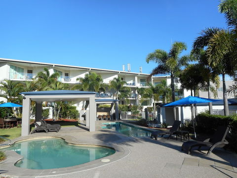Caloundra Central Apartment Hotel - Accommodation Perth 2