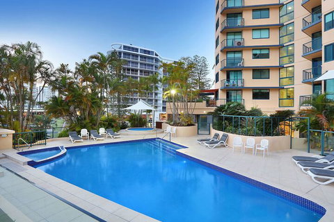 Peninsular Beachfront Resort - Accommodation Perth 4