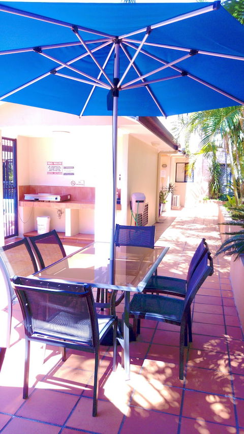 Chevron Palms Holiday Apartments - Accommodation Perth 4
