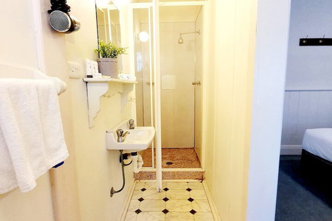 Point Lonsdale Guest House - Accommodation Perth 6