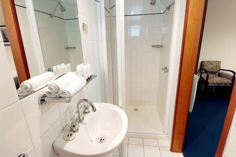 Point Lonsdale Guest House - Accommodation Perth 5