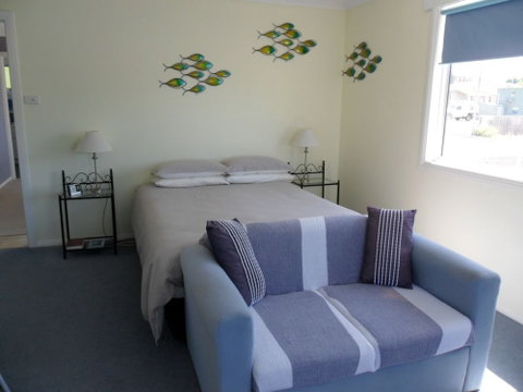 Freycinet Waters - Accommodation Perth 5