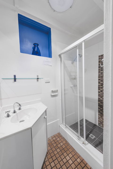 Manly Waves Hotel - Accommodation Perth 4
