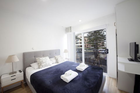 Manly Waves Hotel - Accommodation Perth 5