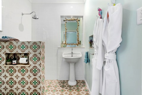 Noosa Valley Manor B&B Retreat - Accommodation Perth 6