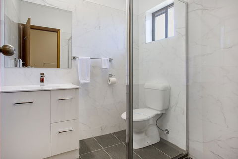 Manifold Motor Inn - Perth Resorts 6