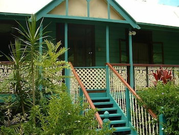 Riviera Bed And Breakfast - Accommodation Perth 0