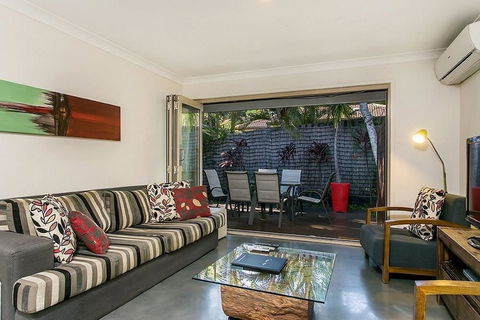 Byron Lakeside Holiday Apartments - Accommodation Perth 4