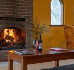 Linger Longer Vineyard Bed  Breakfast - Accommodation Perth