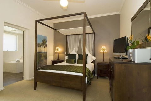 Plantation House - Accommodation Perth 5