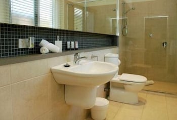 Plantation House - Accommodation Perth 1
