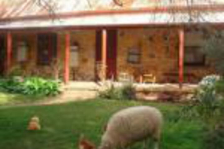 Mount Barker SA Accommodation Perth
