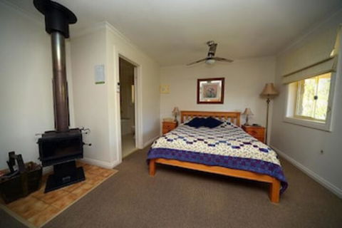 Riesling Trail & Clare Valley Cottages - Accommodation Perth 4