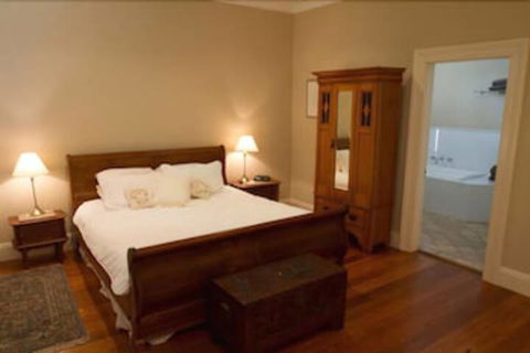 Tizzana Winery Bed & Breakfast - Accommodation Perth 6