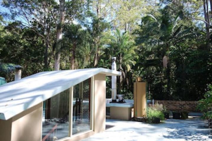 Advancetown QLD Accommodation Perth