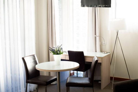 Copacabana Shores - Accommodation Perth 6