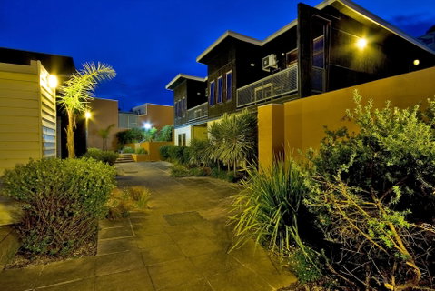 Lornebeach Apartments - Accommodation Perth 1