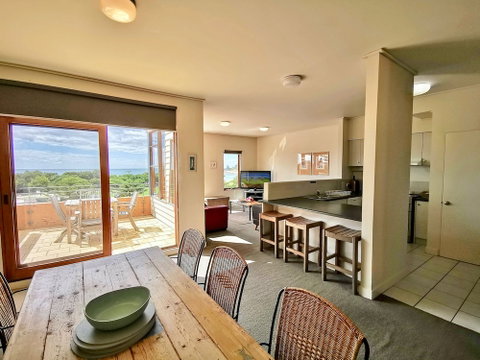 Lornebeach Apartments - Accommodation Perth 3