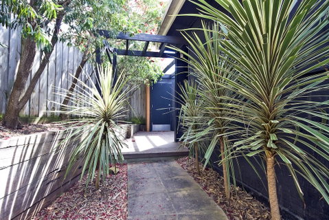 Lornebeach Apartments - Accommodation Perth 0