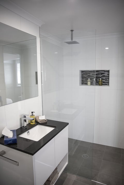 Amooran Oceanside - Accommodation Perth 2