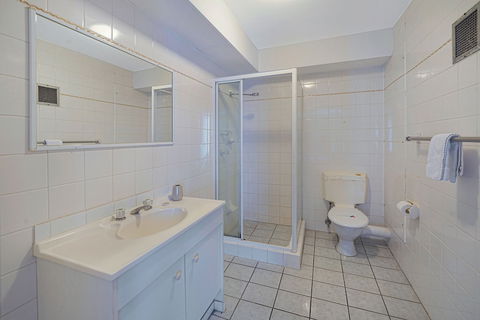 Condor Ocean View Apartments - Accommodation Perth 3