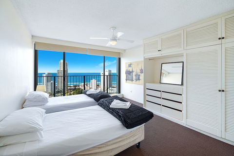 Condor Ocean View Apartments - Accommodation Perth 5