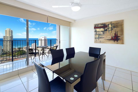 Condor Ocean View Apartments - Accommodation Perth 6