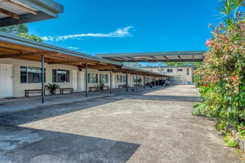 Demi View Motel - Perth Resorts 5