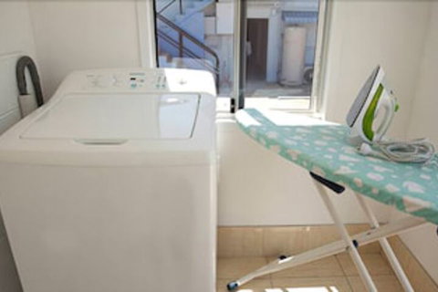 Strand Motel - Accommodation Perth 5