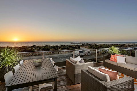 The Beach House At Grange - Accommodation Perth 1