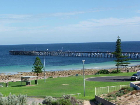 Relax On Par - Accommodation Perth 5
