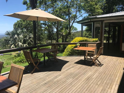 Tranquillity At Ravensbourne Escape - Perth Resorts 6