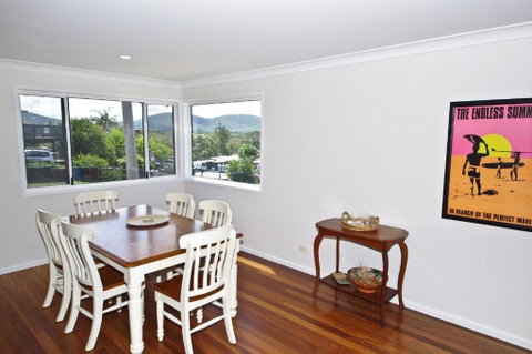 Shiloh Holiday House 14 East Street - Accommodation Perth 6