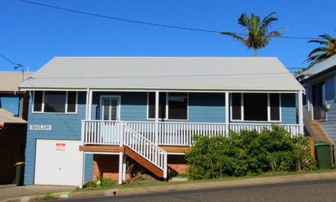 Shiloh Holiday House 14 East Street - Accommodation Perth 3