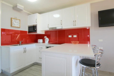 Beachfront 2 25 Willow Street - Accommodation Perth 1