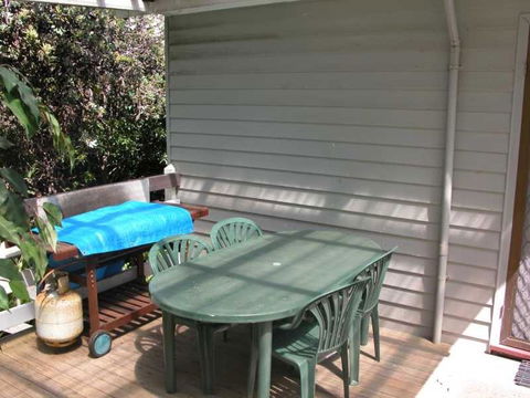 Bally High 20 Dulconghi Street - Perth Resorts 4