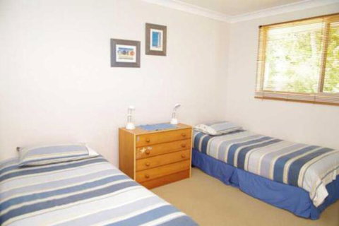 Coastwatch 26 Comara Terrace - Accommodation Perth 6