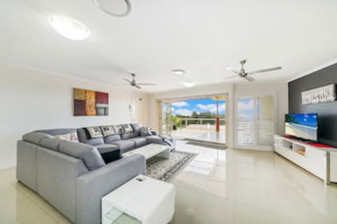 Redcliffe Peninsula Penthouse - Accommodation Perth 0