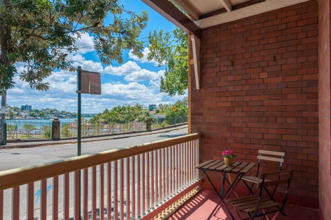 The Darlingbay CBD Harbour View Escape - Accommodation Perth 6