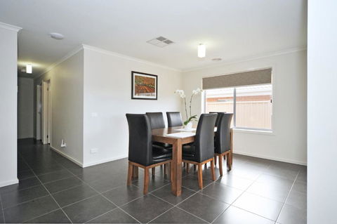 Beischer Apt A - Accommodation Perth 2