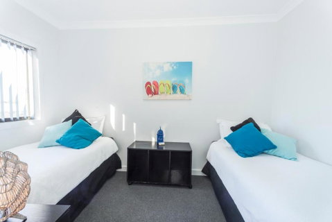 Bircoo Cottage Beach & Golf Getaway - Accommodation Perth 3