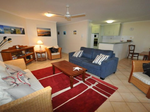 Blue Pacific 1 Across The Road From Pippi Beach - Accommodation Perth 2