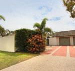 6 Petrie Ave Marcoola Pet Friendly Linen supplied - Accommodation Perth
