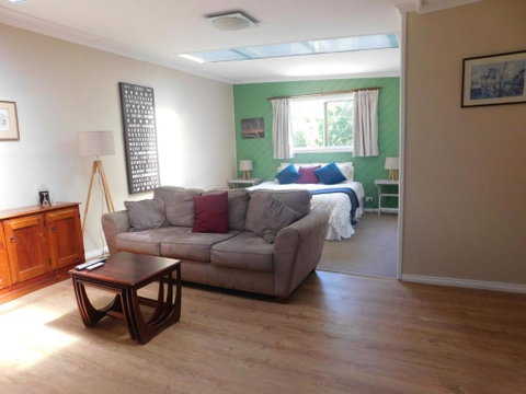 AmbleaWhile On Tamar - Accommodation Perth 4