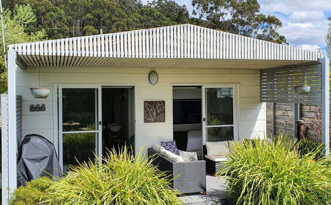 Goat Island Bungalow - Accommodation Perth 6