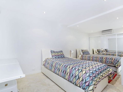 Perfect Beach Front Duplex The Entrance North - Accommodation Perth 1