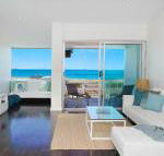 Perfect Beach Front Duplex The Entrance North - Accommodation Perth