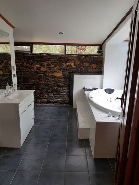 William Hunts Retreat Cypress Studio - Perth Resorts 4