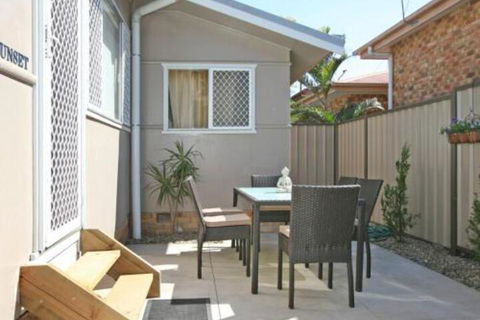 Yamba Daze Sunset Pet Friendly - Accommodation Perth 5