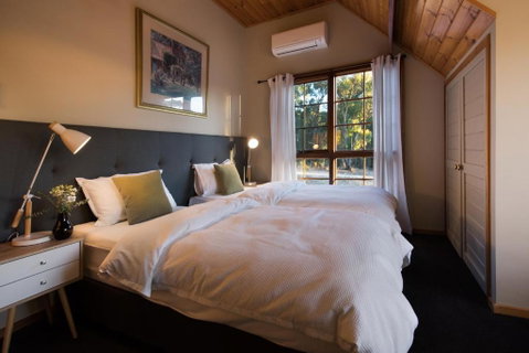 Cedar & Stone - Accommodation Perth 1